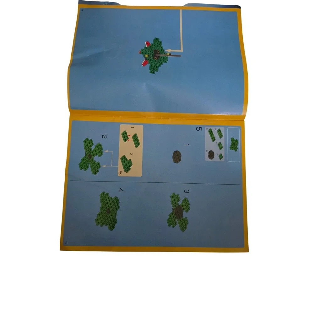 LEGO 10199 Winter Toy Shop INSRUCTION BOOKLET ONLY intact Edgewear fade MANUAL